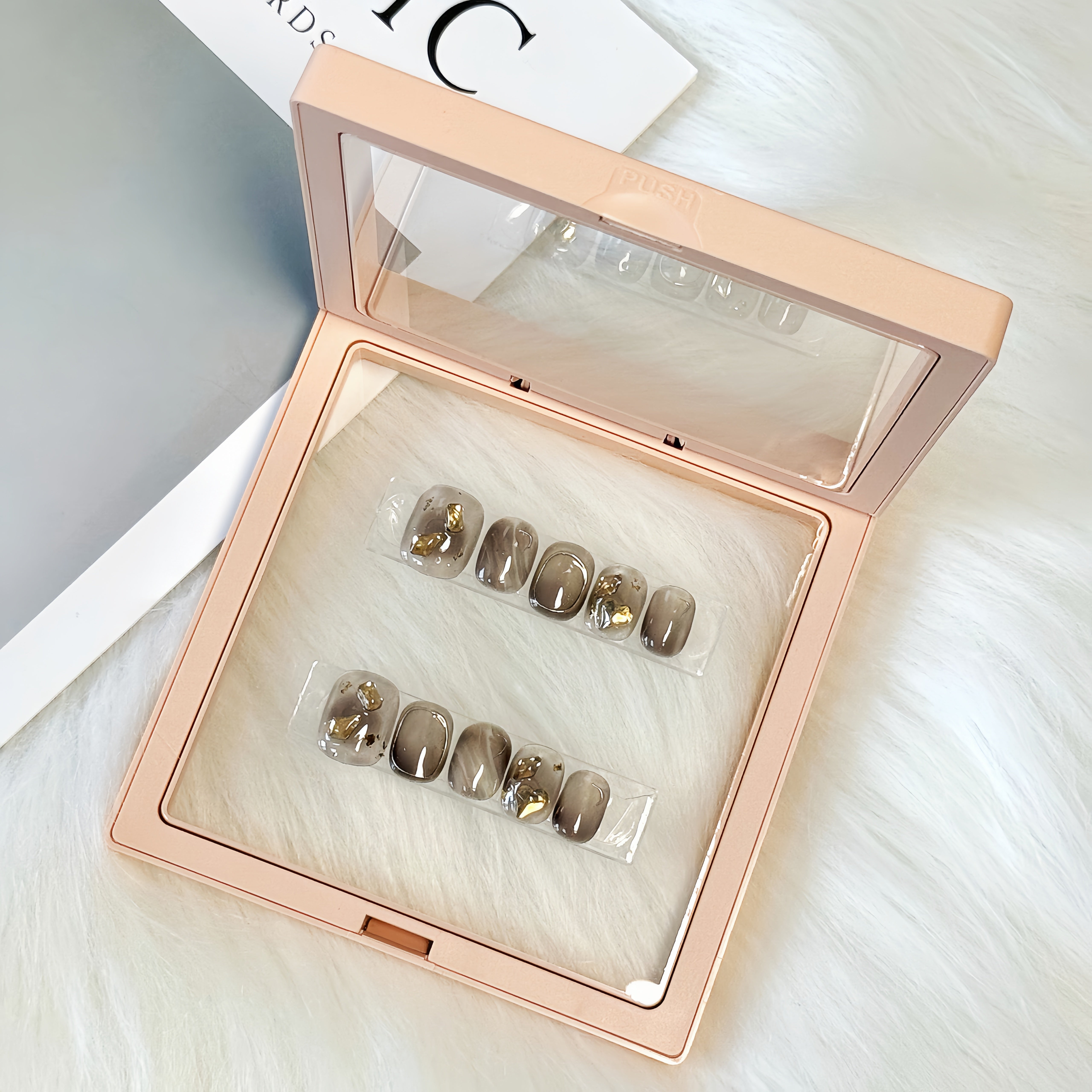 Cat Eye /Autumn Grey Champagne Crystal(Handmade)