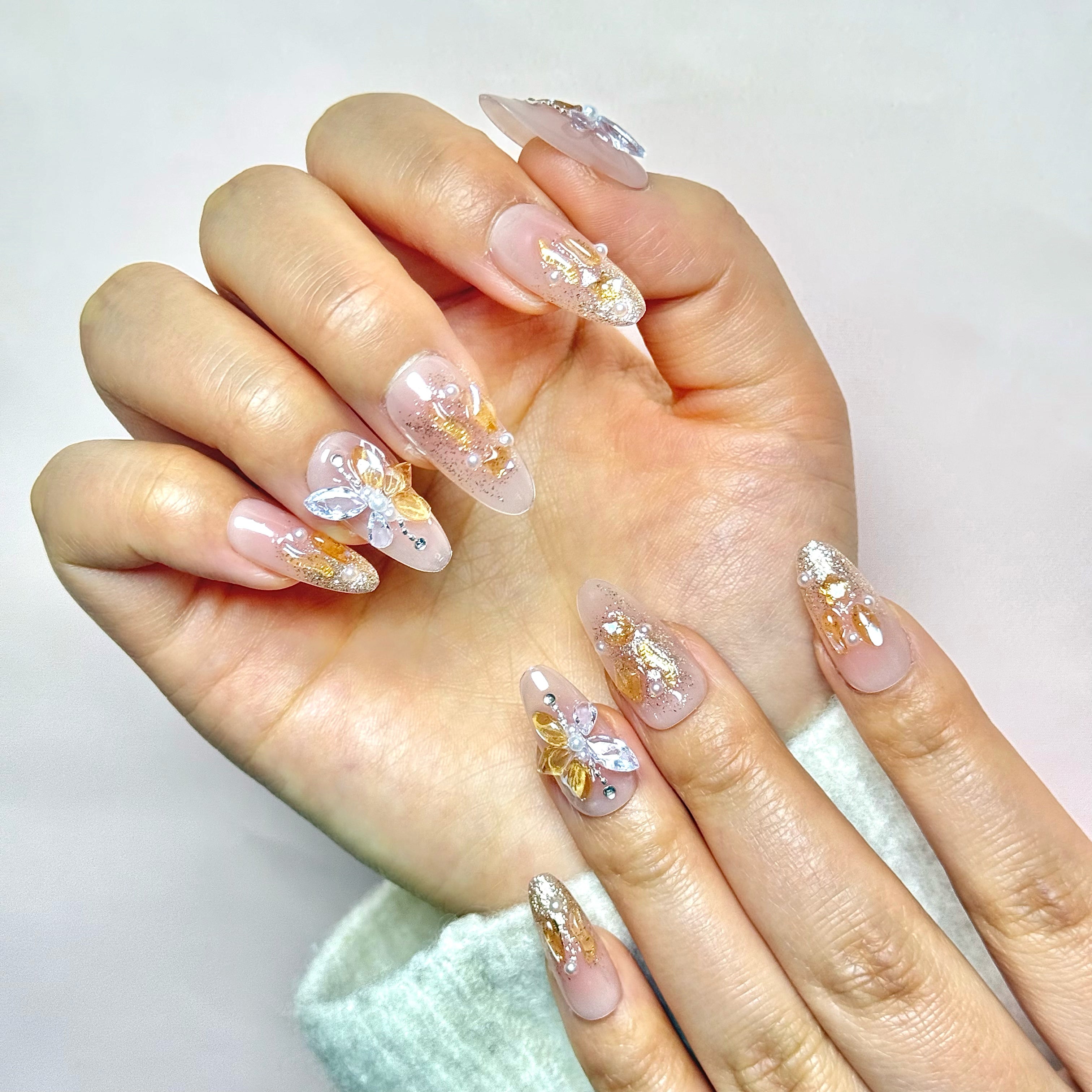 Champagne Butterfly(Handmade)