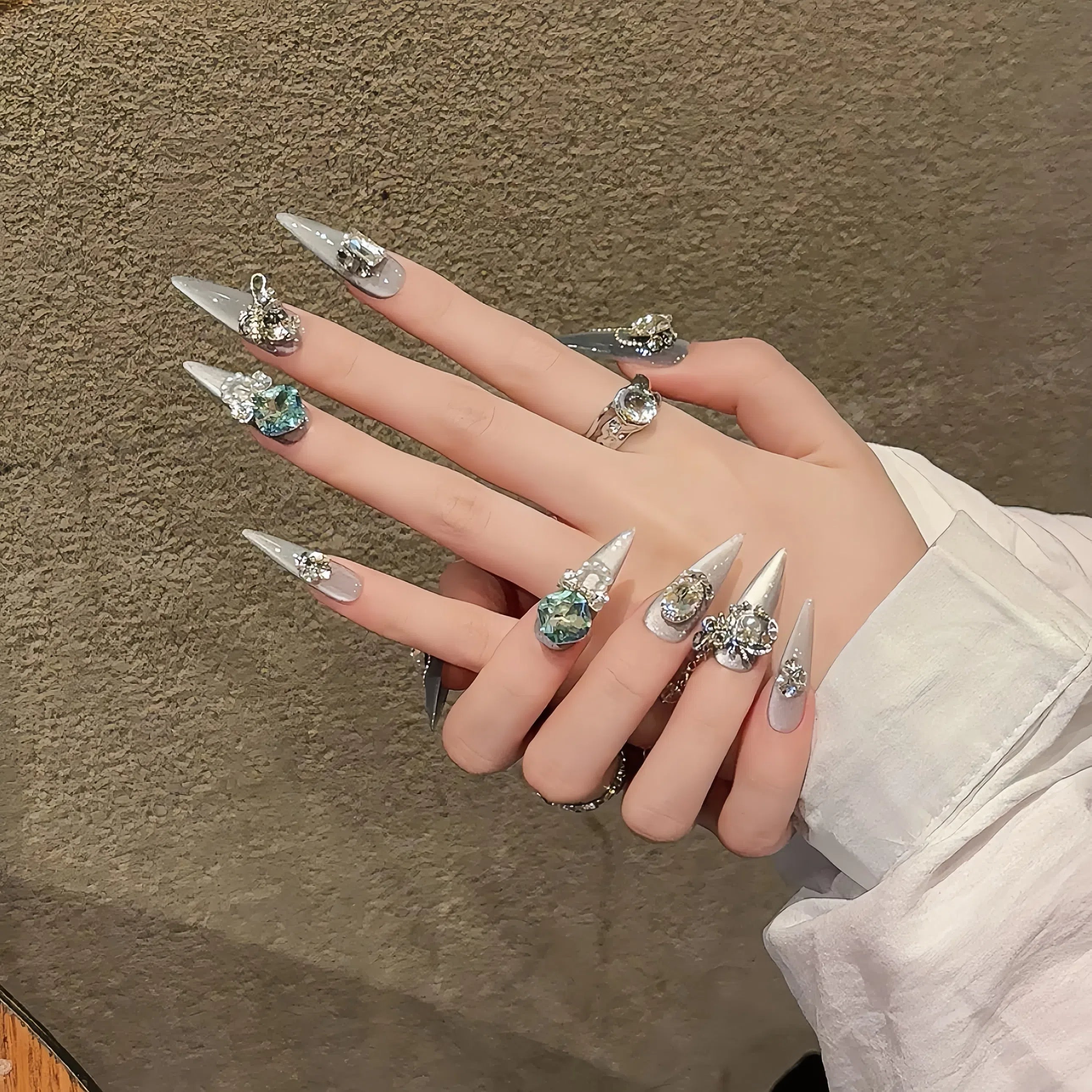 Ocean Breeze Clear Blue(Handmade)