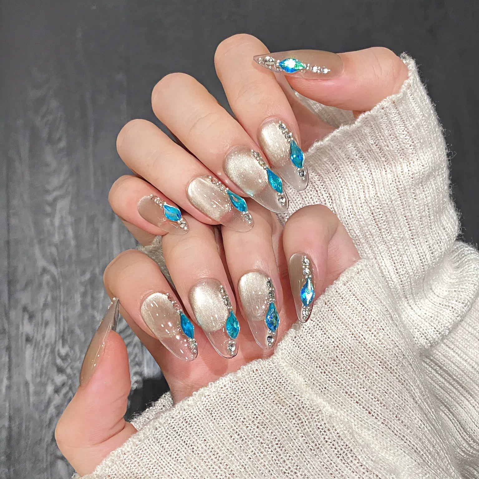 Cat Eye/Glacial Tears(Handmade)